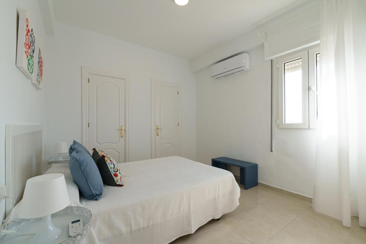 Maisuit Apartment Malaga City Center Esterno foto