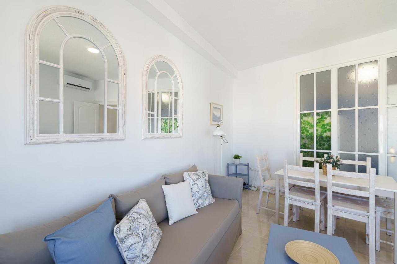 Maisuit Apartment Malaga City Center Esterno foto