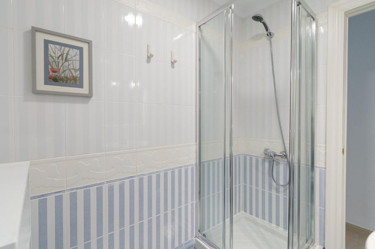 Maisuit Apartment Malaga City Center Esterno foto