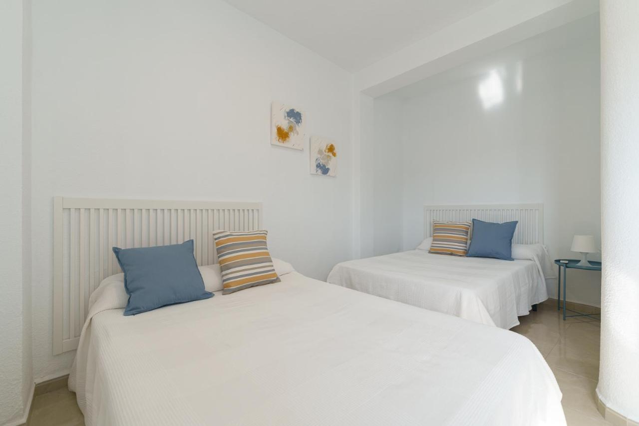Maisuit Apartment Malaga City Center Esterno foto
